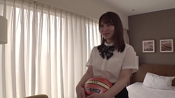 Preview 2 of Mama Kulum - part1 弟のために〇〇しに来た顔面国宝J！バイトで家庭を支える健気な美女に中出しして、応援どころか妊〇で家計圧迫させちゃいましたw