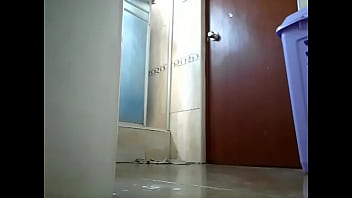 Preview 2 of Chea Massage - Terminando de ba&ntilde_arme