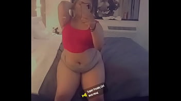 Preview 1 of Ive Xxx Biche - Short clip