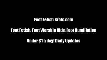 Preview 4 of Lisa Cry - I make the girls worship my feet