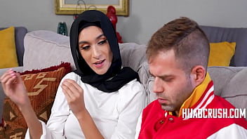 Preview 1 of Sagi Sex Momi - Muslim Girls Have Great Imaginations - Aubry Babcock