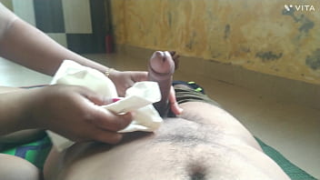 Preview 3 of Woodman Violetta - पड़ोसी वाली भाभी को चोदने का सुख रात भर छुड़ाई की उसके घर में पति जाने के बाद