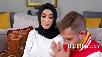 Preview 1 of Thai Marder - Hijab Teen&#039_s Shy But She Wants That Dick Too- Aubry Babcock
