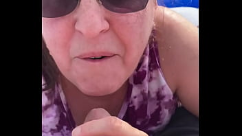 Preview 2 of Mujeres Tienen Sexo Con Perros - Nicebigddd outdoor blowjob