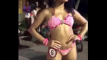 Preview 4 of Jungle Mai Mangal - Novinha