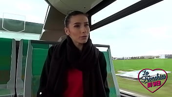 Preview 2 of Home Alone Teen Fucks Bbc - Nelly,  italienne coquine,  adore baiser dans des lieux publics
