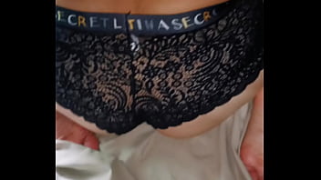 Preview 2 of Mom Like Slut - En cachetero