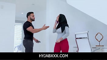 Preview 1 of Teen Sex Turkish Anne - HyjabXXX-step SISTER in hijab fucked up with BROTHER&#039_s Stuff- Jezebeth