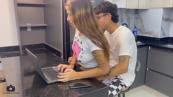 Preview 1 of Bangladeshi Talk - Le ayudo con las clases de PC a mi puta hermanastra y me la follo hasta hacerla venir a chorros. H.L.