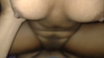 Preview 4 of Stepmom Huge Natural Titts - Sentando no pau