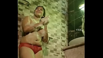 Preview 1 of Gwen Etoile Xl Girl - Indian stepmother in the bathroom sex