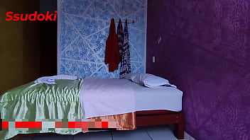 Preview 3 of Bahgla Xx - El chico del servicio me cogi&oacute_ tan rico que hice un SQUIRT