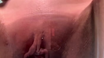 Preview 1 of Sarap Jakol - Petite Teen Rub Pussy On Glass Table FREE