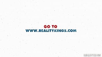 Preview 1 of Soapy Masturbaion - Sisi Rose Takes Her Chance To Taste JMac&#039_s Dick As Soon As His GF Feel Asleep - REALITY KINGS