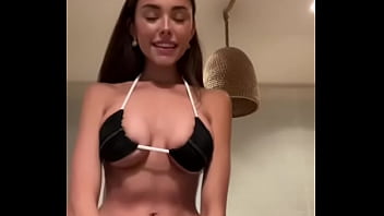 Preview 4 of Dehli Teen Chat - sexy big boobs big ass cute face