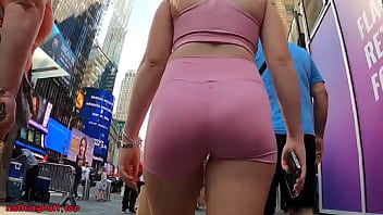 Preview 1 of Sex Xnxx Nar Viol - Gorgeous blonde Booty in tight pink leggings