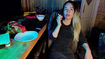 Preview 3 of Robben Pon - beautiful mistress smoking