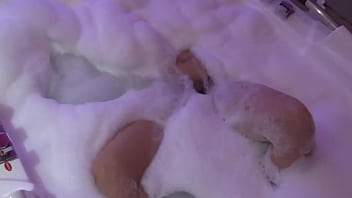 Preview 4 of Xnxx Sex Vodeos - My friend&#039_s beautiful wife enjoys the jacuzzi in the motel before fucking her,  she loves cock