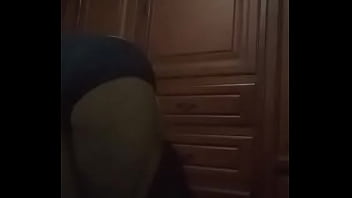 Preview 2 of Xnxx Brother Sister Rape - video casero real de sexy latina quitandose todo. tetas grandes naturales al aire