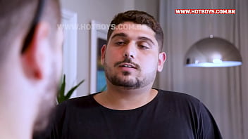 Preview 3 of Mama Beybi - Influenciador gostoso pagando servi&ccedil_os com pirocada