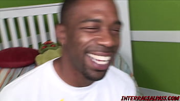Preview 1 of Me Fudendo Filho Novo - Naddy Needs To Know If The Rumors Are True
