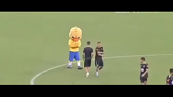 Preview 4 of Xxxxx 18 - neymar de quatro pro coutinho empurrar o Pinto