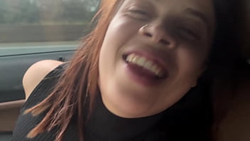 Preview 4 of Darzi Naap Xxx - Oral em auto estrada com Ma Santos