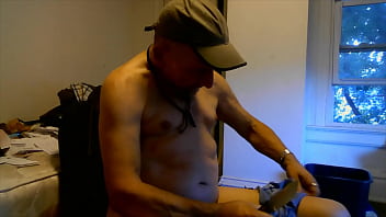 Preview 1 of Xxxww Ca - ALTERING MY BLUE JEANS IN THE NUDE   RICHARD S RUTH -MODEL AND COCKSUCKER-