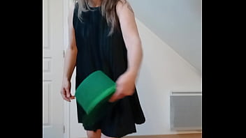 Preview 2 of Turkey Kaz - 2025 03 17 Esclave F strip tease st patrick