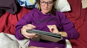 Preview 4 of Gang Rip - Skinny Becky homemade quickie creampie while watching xvideos on her tablet