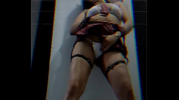 Preview 2 of Pakiistan Fucksix - Lengie baila frente al espejo,  luego se la culean,  espera segunda parte