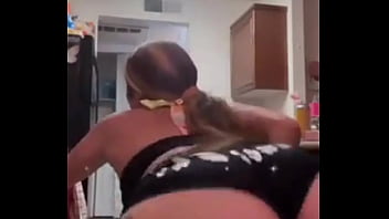 Preview 3 of Snall Boy - Hot twerk