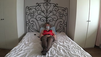 Preview 4 of Vagin Maroc - A mature milf with a plump ass and big boobs masturbates at home on the bed. Hairy pussy fingering to orgasm. Do you want to fuck her? PAWG. ASMR. BBW. Amateur fetish.