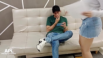 Preview 1 of Jav Zenci Gt - La puta de mi madrastra me da mi reconocimiento por sacr buenas notas en la universidad - Parte 1