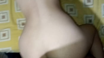 Preview 2 of Sel Apen Khoon - la encontre hablando por telefono y me la folle