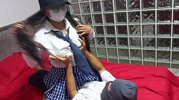 Preview 1 of Cff 53 - PORNO CASERO CANDENTE!! NOVIO INFIEL FOLLA LAS TETAS DE UNA ESTUDIANTE MUY ZORRA ANTES DE SU MATRIMONIO,  LAS TETAS DE LA ESTUDIANTE REBOTAN MUY SENSUAL