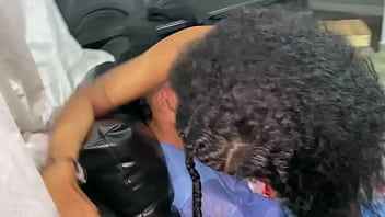 Preview 4 of Xnxx Video Hd 2018 - mi bella hijastra es enfermera y me hago el enfermo para que ella me atienda me vea desnudo y le den ganas de coger conmigo