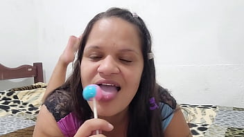 Preview 1 of Foam Fuck - Pirulito de buceta