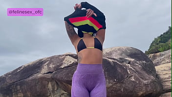 Preview 1 of Llsa Ann - FODA SURREAL NA ILHA COM ESSA MULHER DELICIOSA
