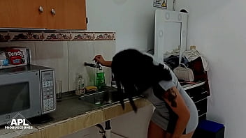 Preview 1 of Xxxx Vdu Acd - Vecina cachonda pide ayuda para arreglar su tuberia,  pero termino arreglando su apretado co&ntilde_o -Parte  1