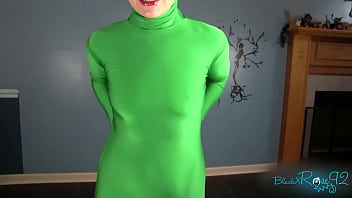 Preview 3 of 3d Monster Fuck Lara Croft - My First Zentai Suit