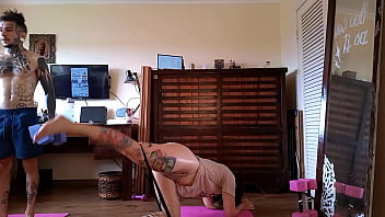 Preview 4 of Git Dude - I want my stepbrother to fuck me and I tease him with my sweaty