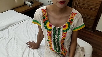 Preview 1 of Hidi Bf Xxxy - Desisaarabhabhi - Indian Desi Bhabhi seduces electrician while he is repairing. Pussy fucked hard with Hindi audio