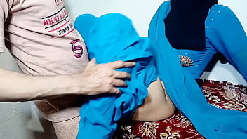 Preview 1 of Damn Superb - blue dressed indian punjabi girlfriend ki chudai outclass pussy fucking missionary sex style with hot moans