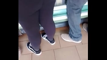Preview 1 of Anal Fury - Madura en la calle