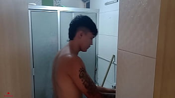 Preview 1 of Jodi Foster - mi hermanastra se encuentra en la ducha y entro a follarmela bien rico (parte 1)
