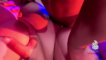 Preview 4 of Vkadre Ru Dad Son - UN DEBUT A LO GRANDE,  el mini personal trainer le hace mover las nalgas a culona desesperada por sexo