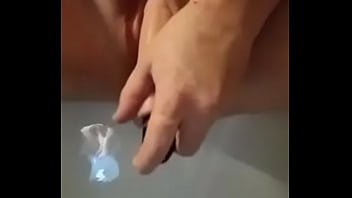 Preview 2 of Karne Porr - This vibrator feels so good inside my pussy
