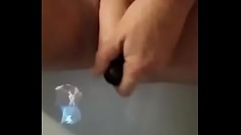 Preview 4 of Karne Porr - This vibrator feels so good inside my pussy
