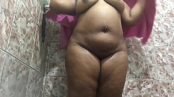 Preview 4 of Cooch Behar Sax - Peitos grande